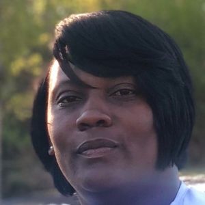 Meet your Posher, Lachandra